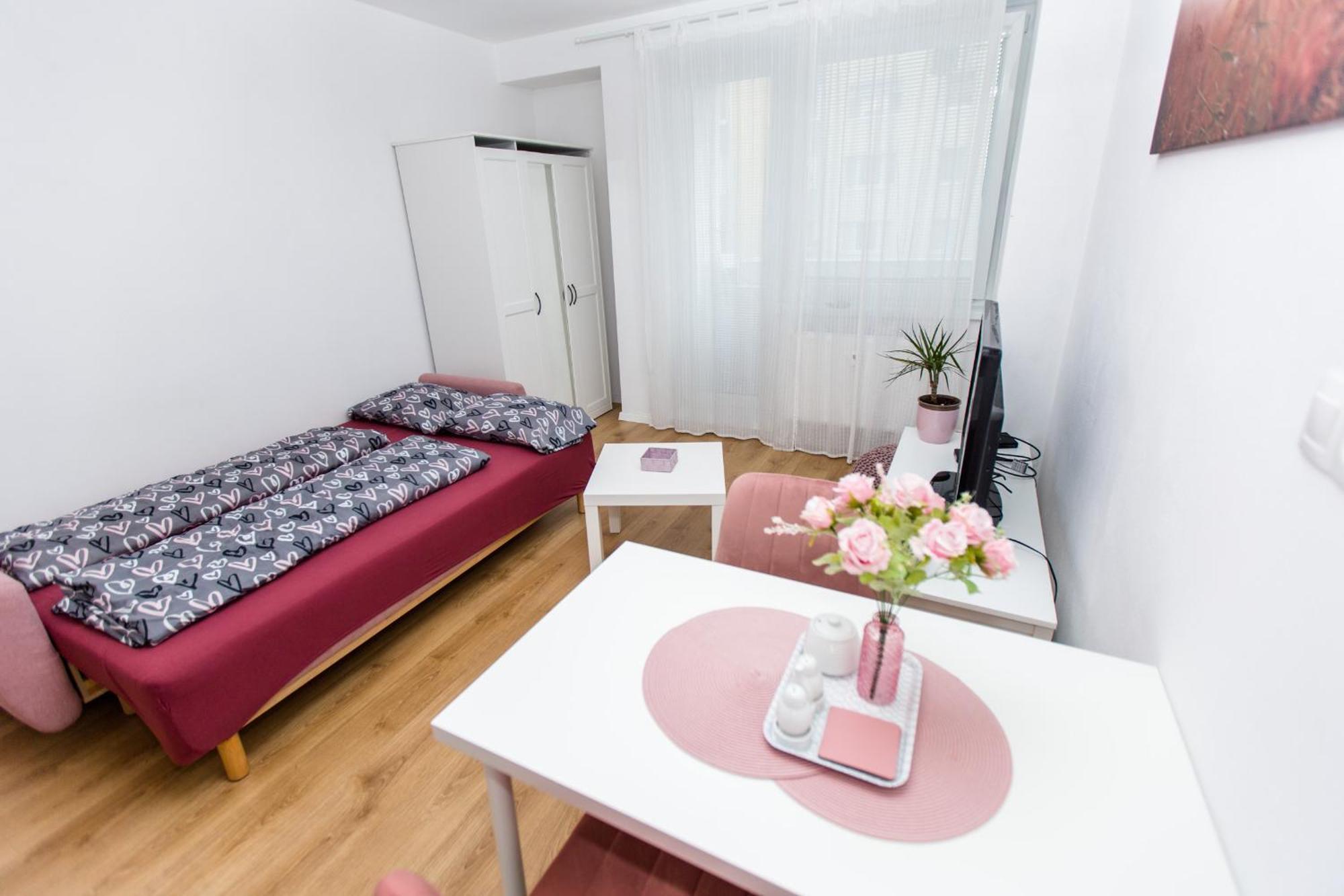 Apartment Near The Ondrej Nepela Winter Stadium Bratislava Dış mekan fotoğraf